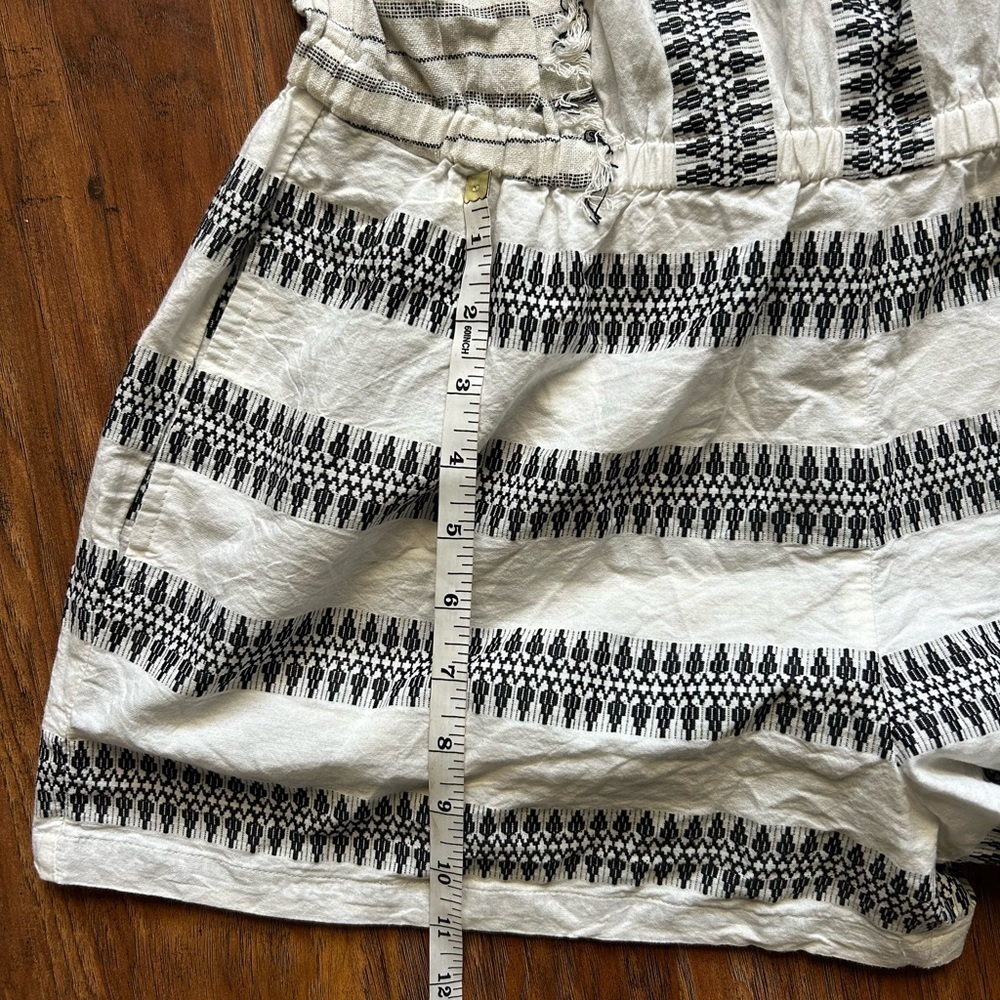 The Impeccable Pig Women’s Size Large Black and White Romper - Picture 7 of 11